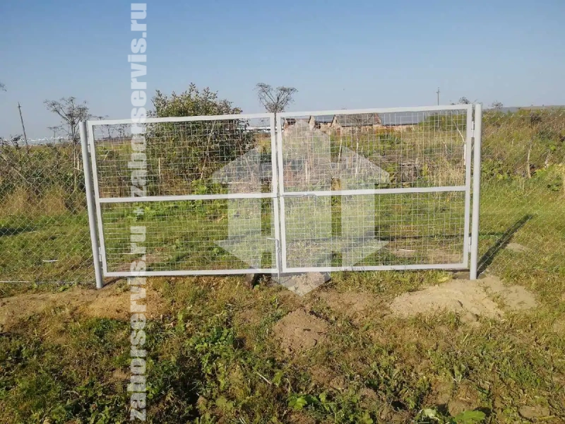 Забор из рабицы с проволокой 70 метров