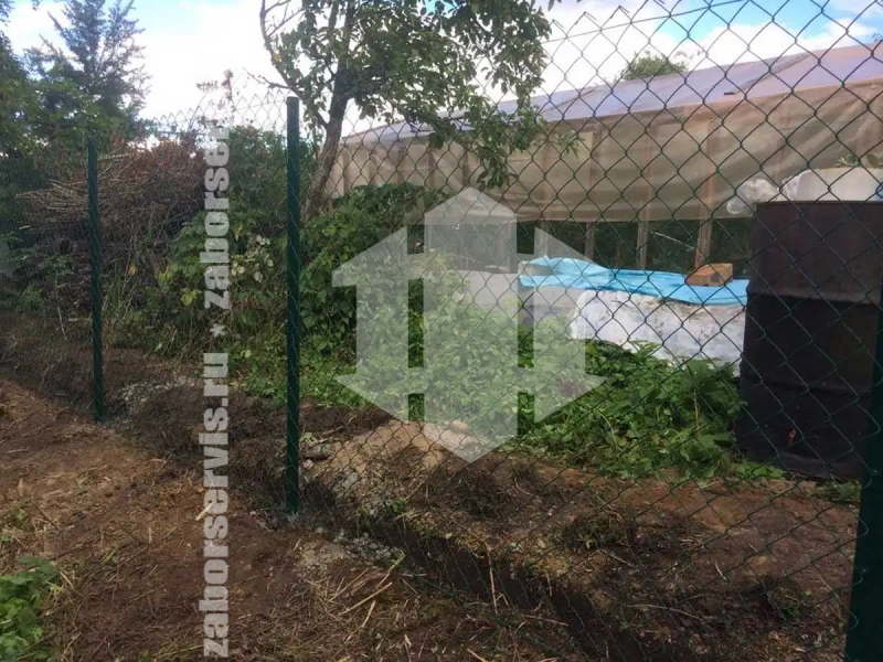 Забор из сетки рабицы с проволокой 74 метра