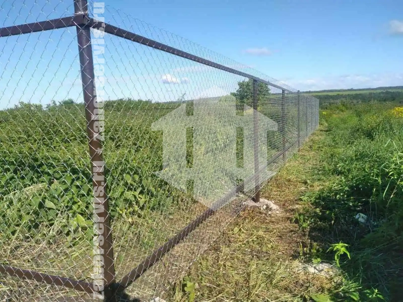 Забор из сетки рабицы на профильном каркасе 130 метров