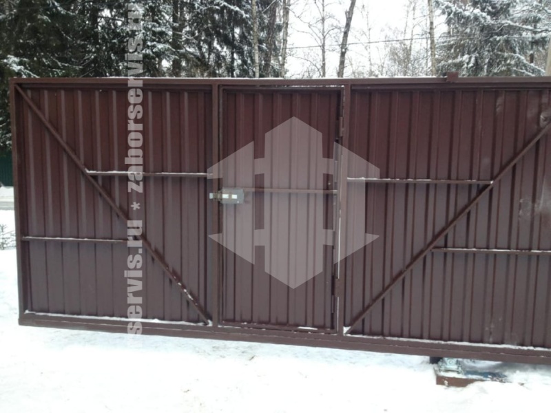 Ворота откатные с калиткой