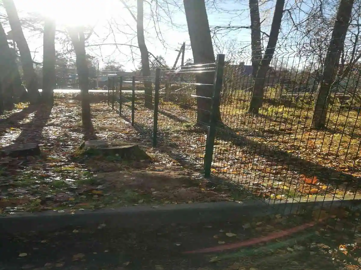 3D заборы для школы 140 метров высота 2,0м