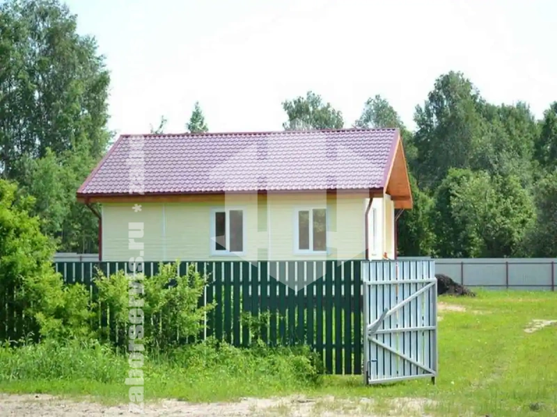 Забор из металлического штакетника с воротами 88 метров