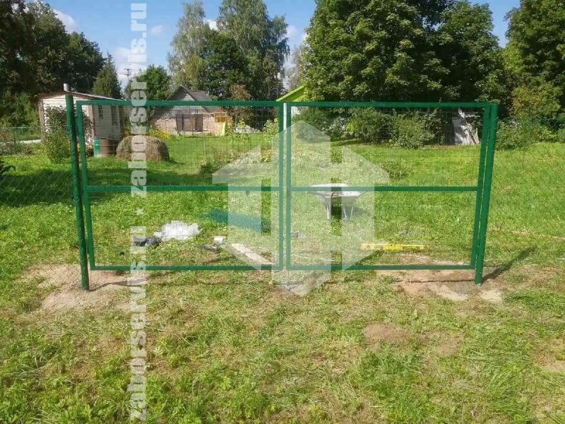 Забор из сетки рабицы с проволокой 115 метров